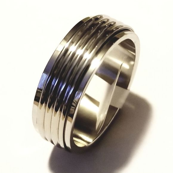 5starjewelry Other - New stainless steel spinner ring size 9-13